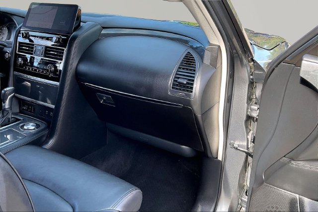 Used 2024 Nissan Armada SV RWD image 19