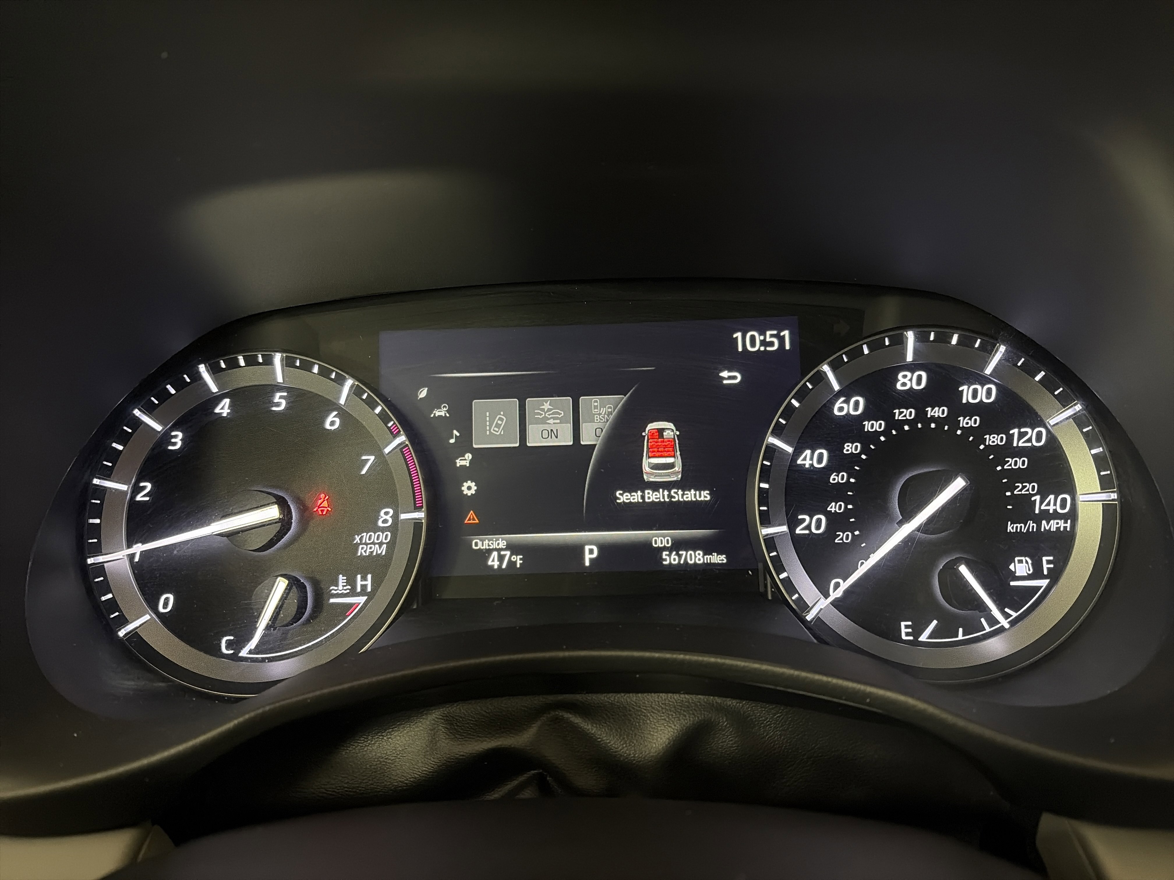 Used 2020 Toyota Highlander XLE image 19