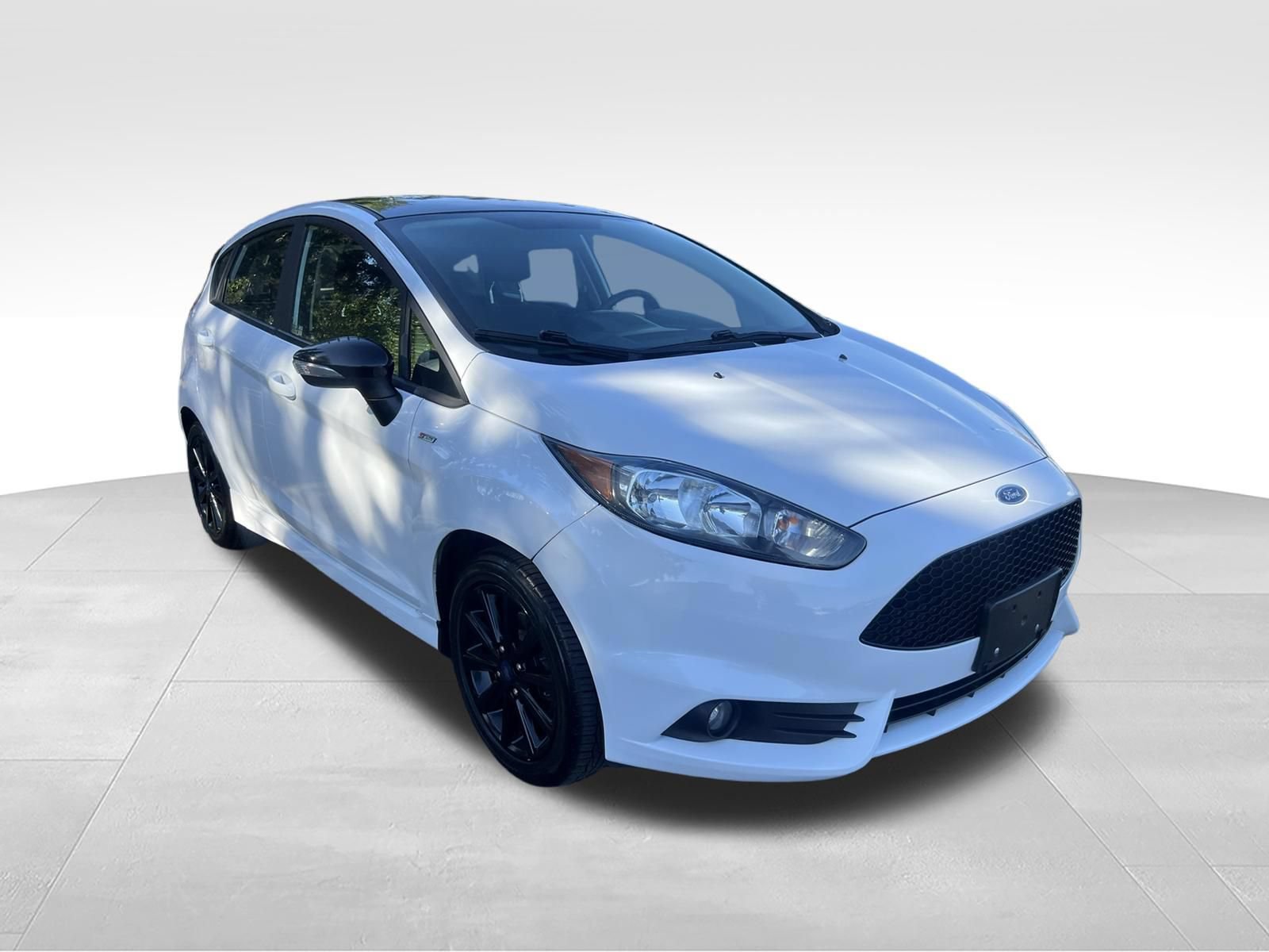 Used 2019 Ford Fiesta ST-Line w/ ST Line Cold Weather Package FWD image 7