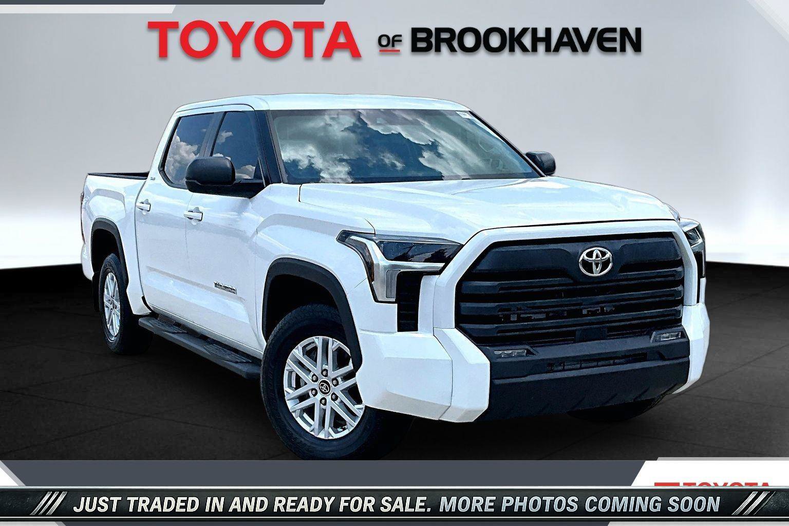 Used 2024 Toyota Tundra SR5 w/ SR5 Premium Package RWD image 1