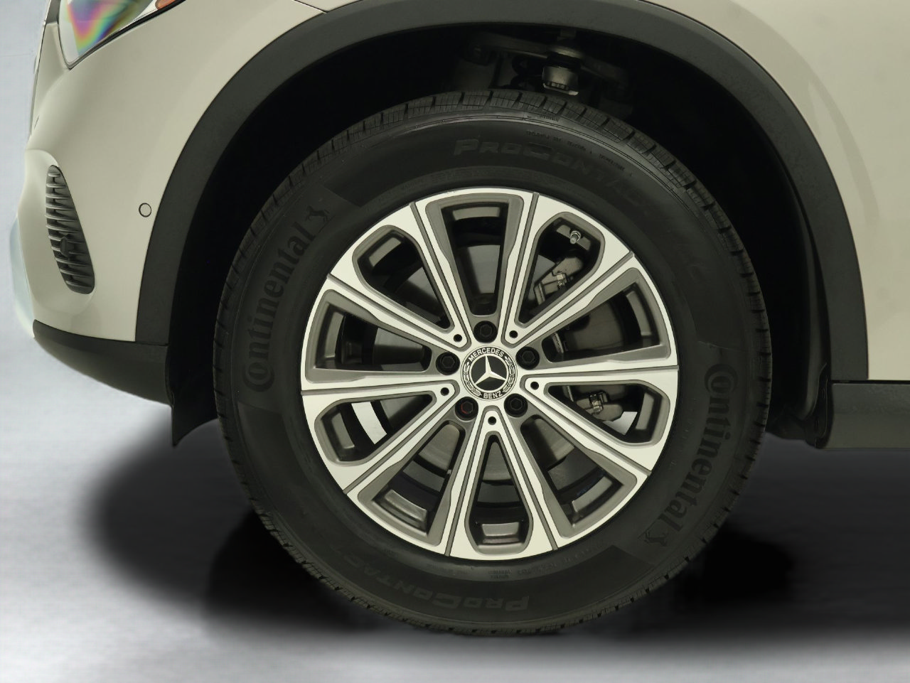 Certified 2024 Mercedes-Benz GLC 300 image 27