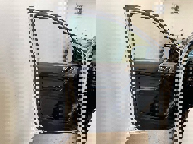 Used 2019 Ford Ranger XLT w/ Equipment Group 301A Mid image 14