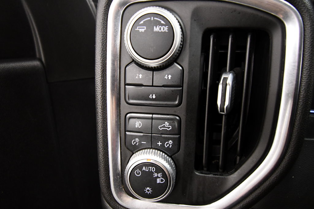 Used 2020 GMC Sierra 2500 SLE w/ SLE Convenience Package AWD/4WD image 17
