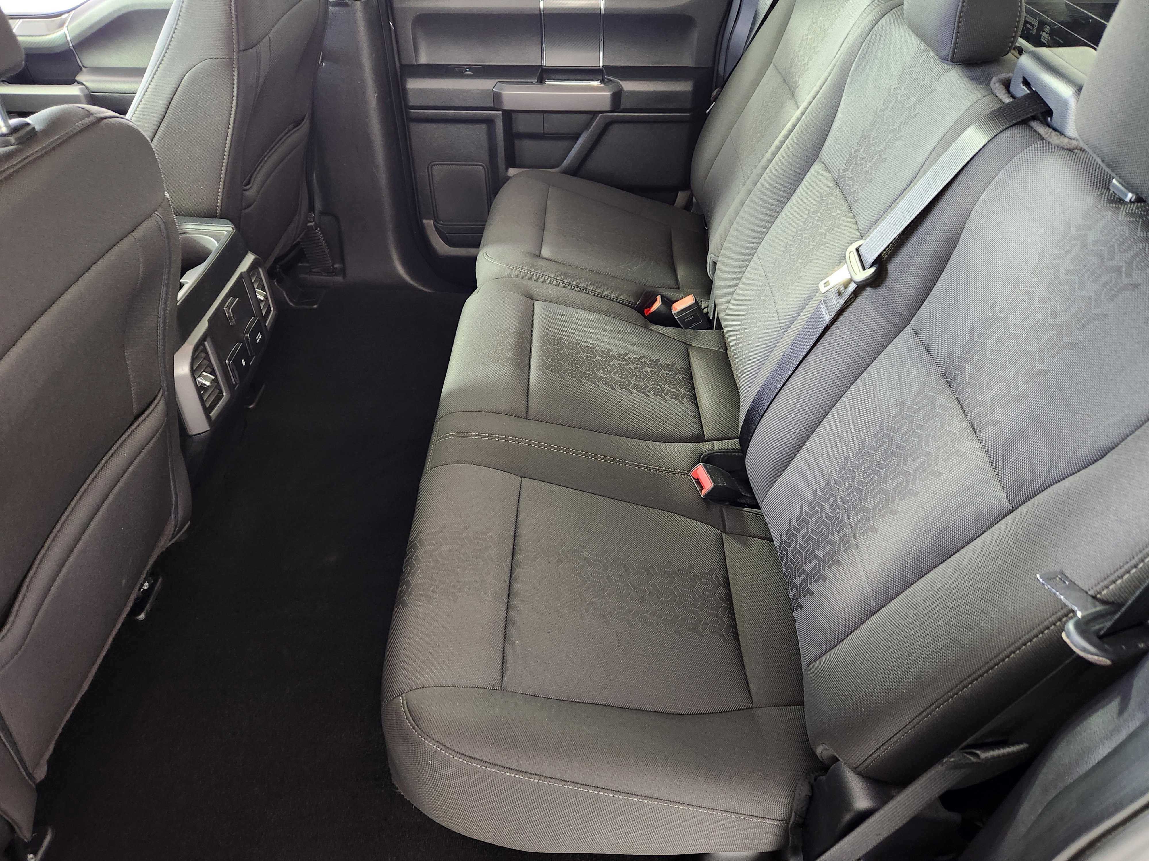 Used 2018 Ford F150 XLT w/ Equipment Group 302A Luxury AWD/4WD image 11