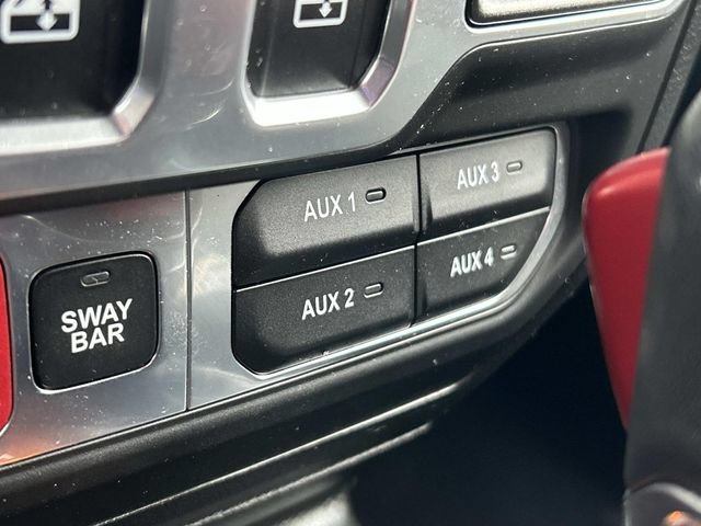 Used 2020 Jeep Wrangler Rubicon w/ LED Lighting Group AWD/4WD image 26