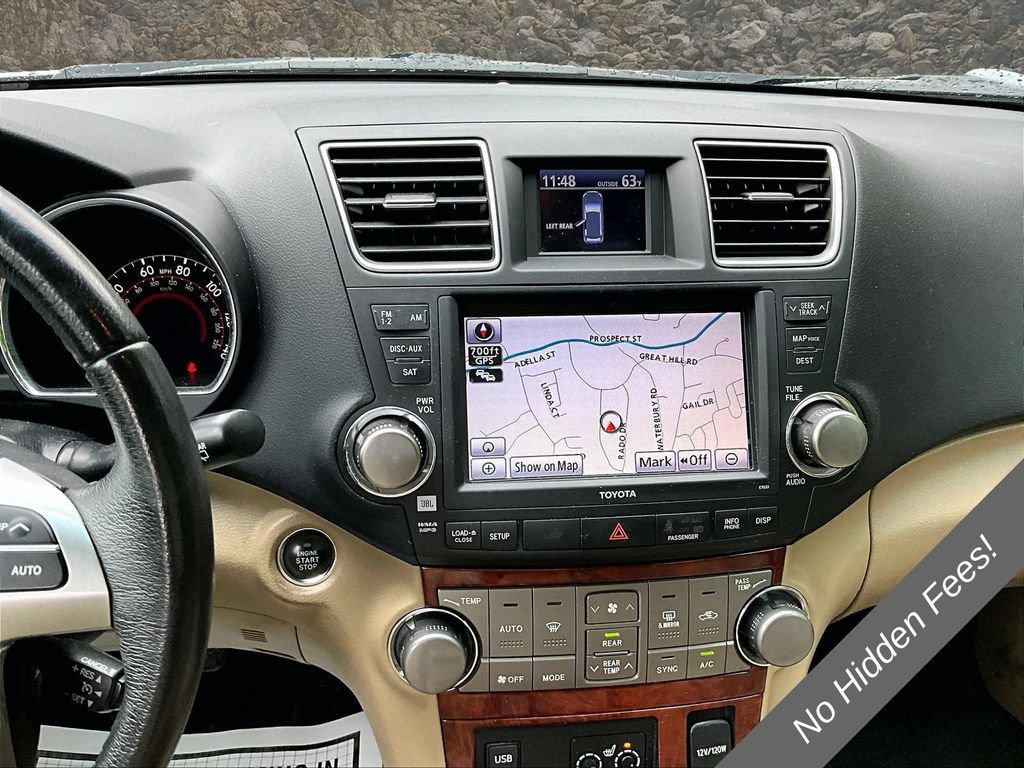 Used 2012 Toyota Highlander Limited w/ Tow Pkg AWD/4WD image 6
