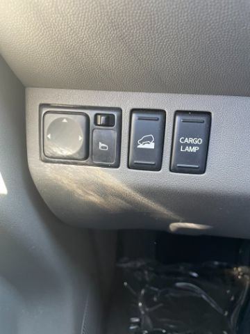 Used 2019 Nissan Frontier SV AWD/4WD image 14
