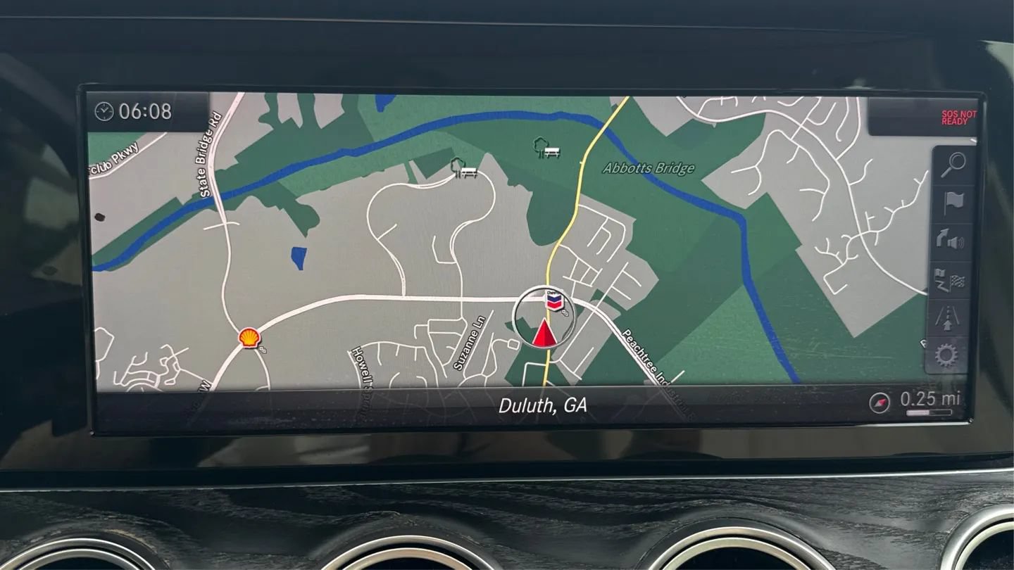 Used 2018 Mercedes-Benz E 300 image 14