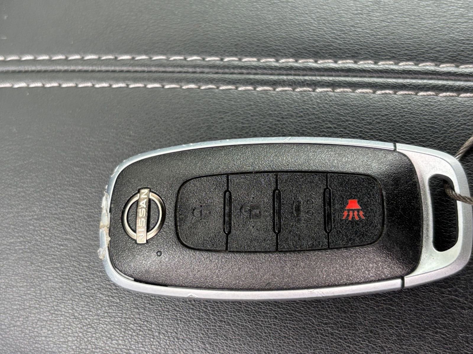 Used 2025 Nissan Sentra SV FWD image 21