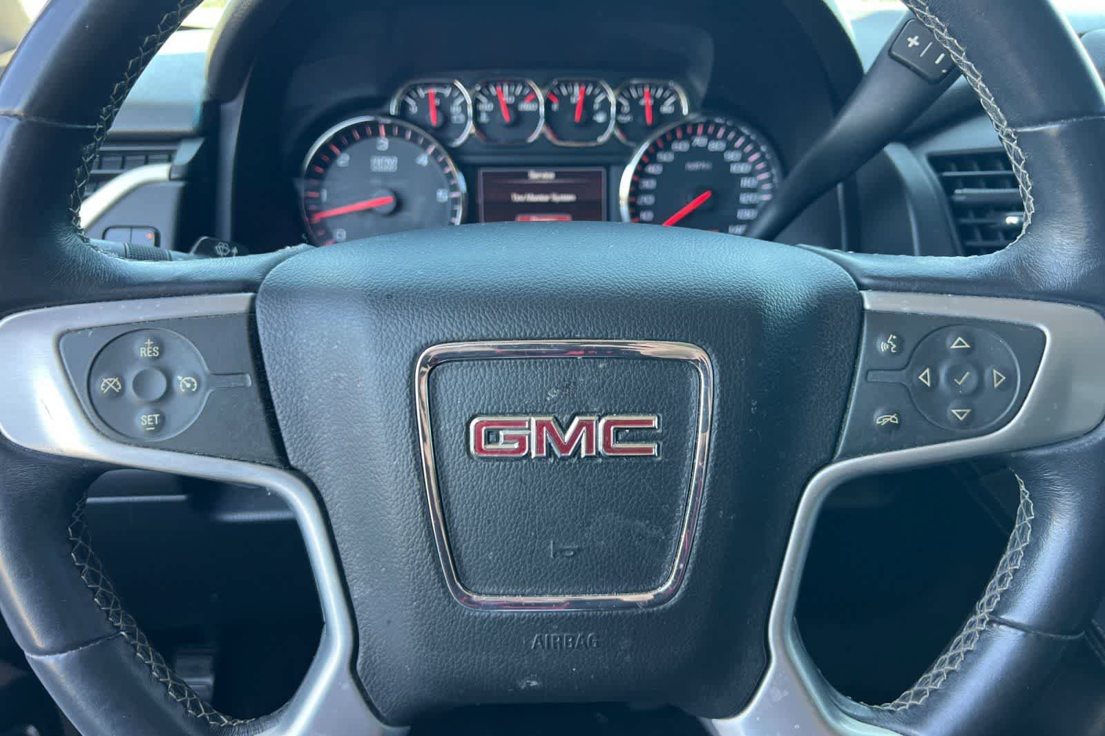 Used 2015 GMC Yukon SLE RWD image 25