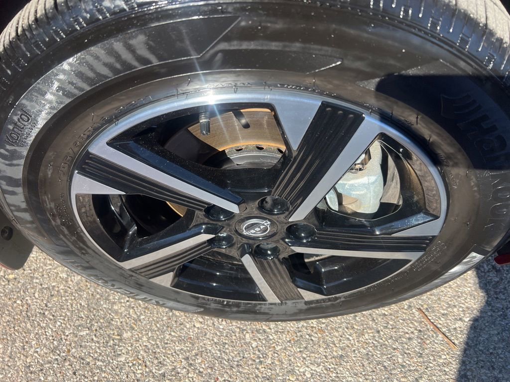 Certified 2025 Nissan Sentra SV w/ All-Weather Package image 33