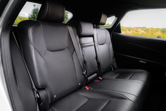 Used 2024 Lexus RX 350 Premium Plus w/ Convenience Package FWD image 18