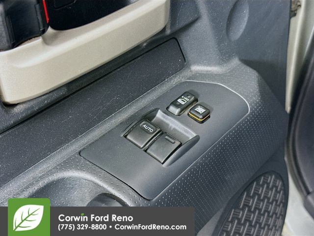 Used 2010 Toyota FJ Cruiser 4WD image 16