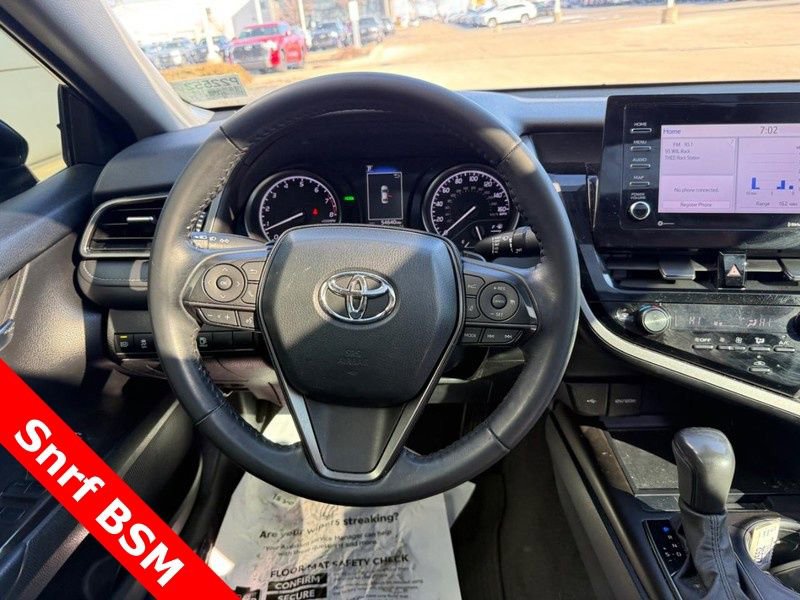 Used 2023 Toyota Camry SE w/ Convenience Package image 14
