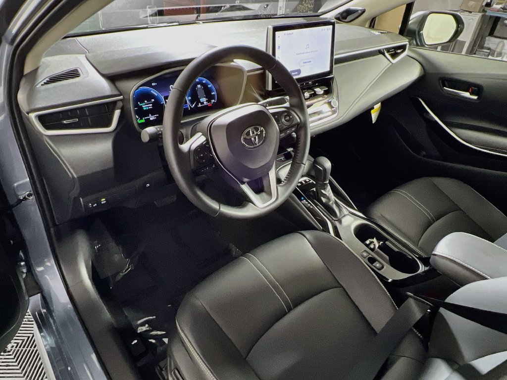 Certified 2026 Toyota Corolla XLE FWD image 10