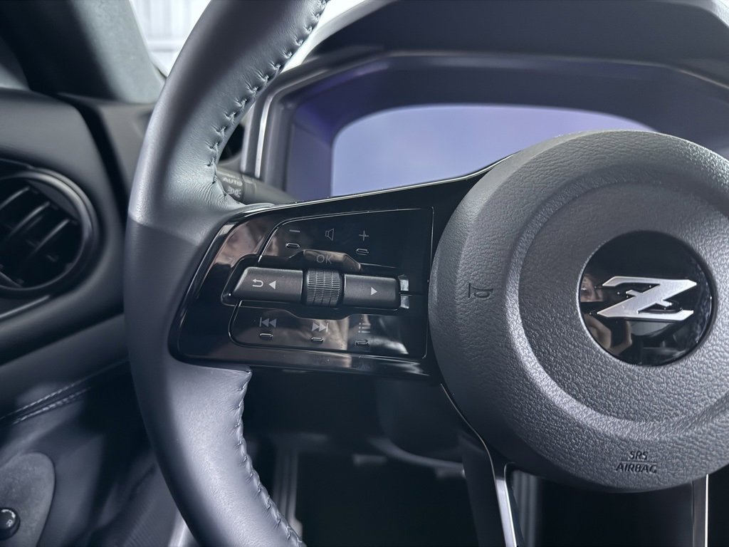 Used 2025 Nissan Z Performance w/ Floor Mat Package image 34