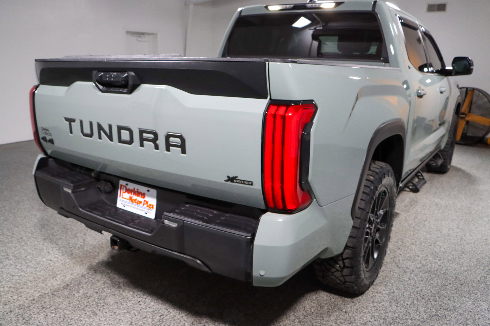 Used 2024 Toyota Tundra SR5 w/ SR5 Premium Package image 8