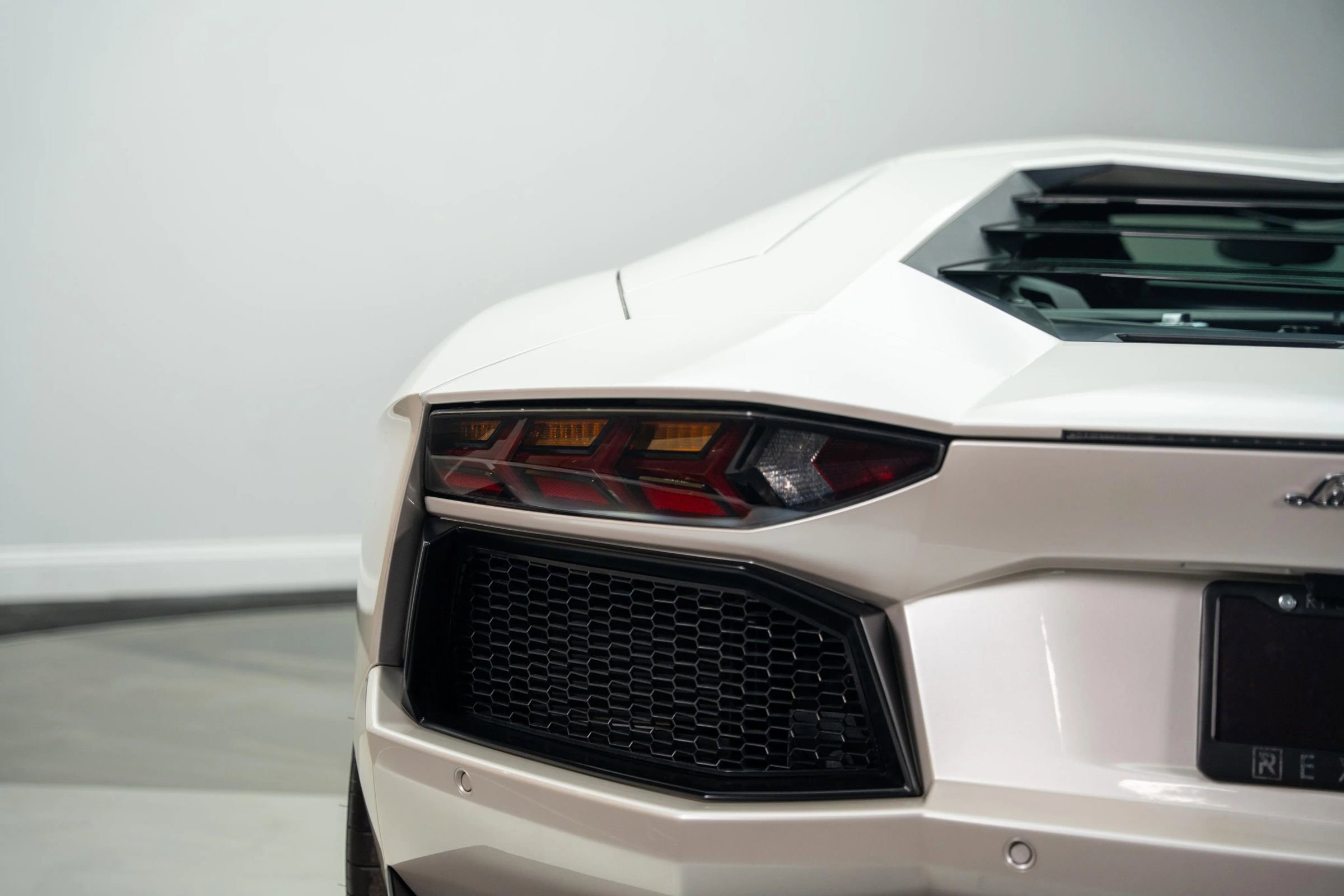 Used 2013 Lamborghini Aventador LP 700-4 image 23