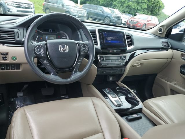 Used 2016 Honda Pilot Touring image 10