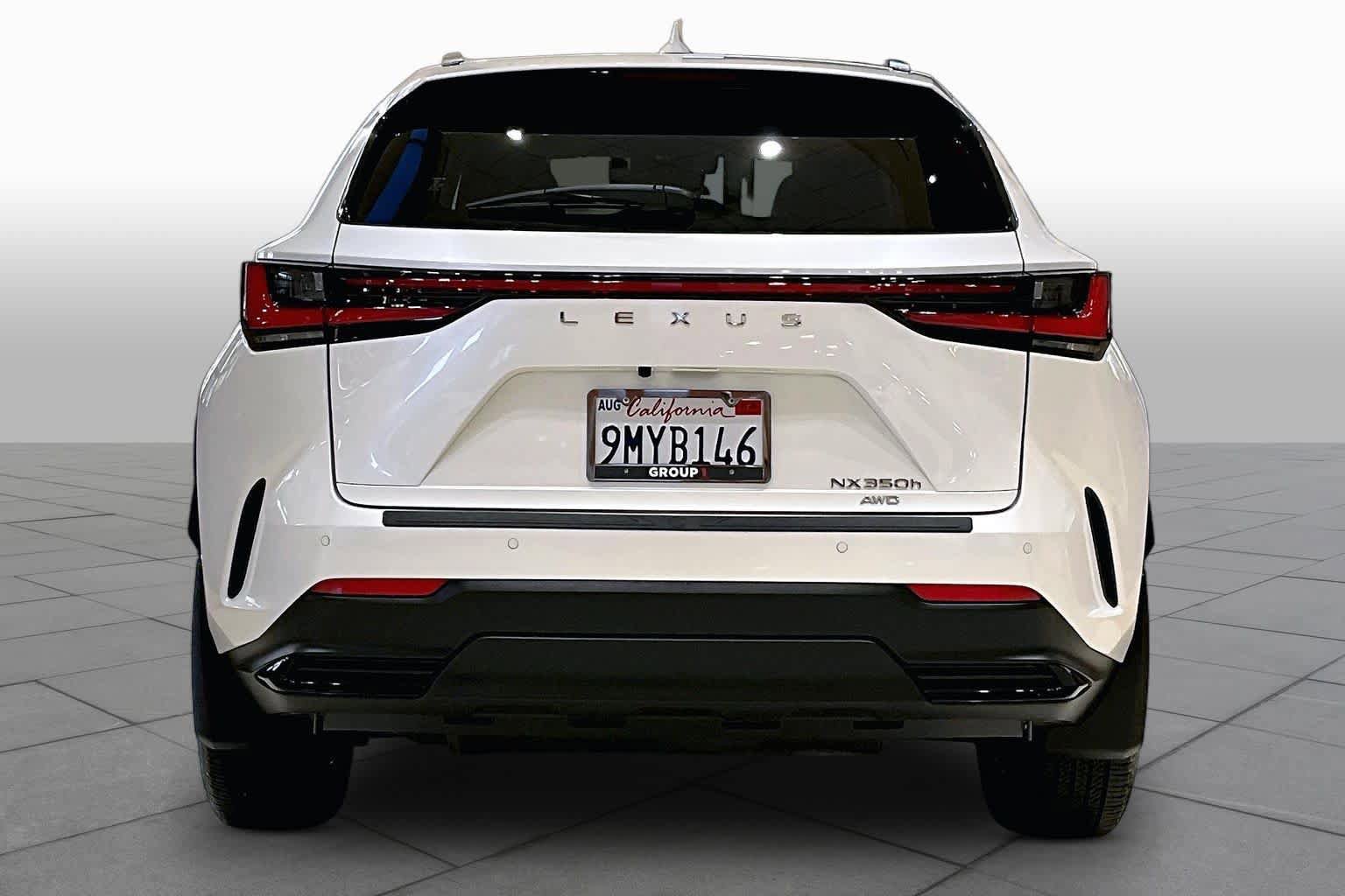 Used 2025 Lexus NX 350h AWD w/ Premium Package image 4