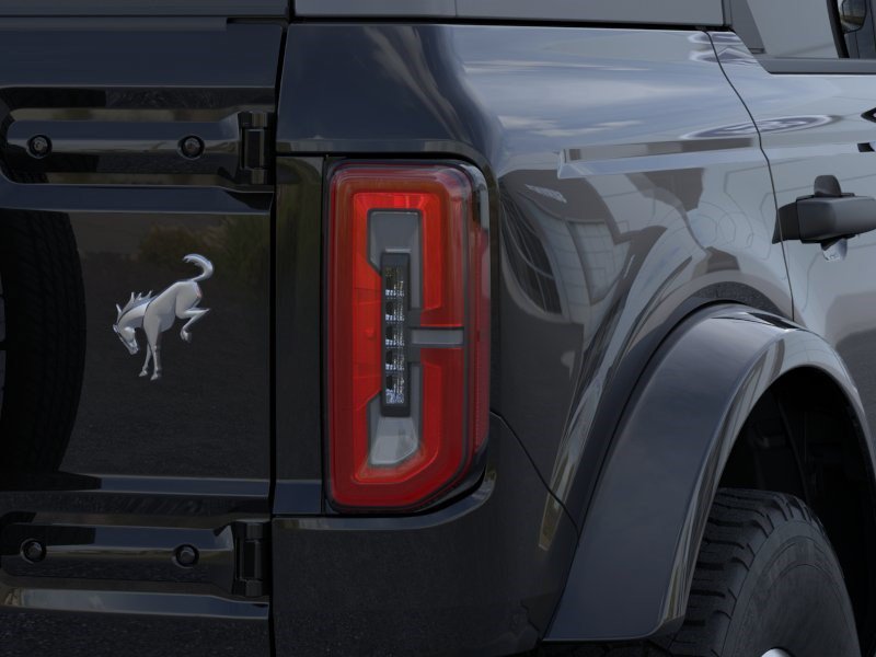 New 2026 Ford Bronco Outer Banks AWD/4WD image 24