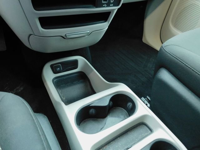 Certified 2020 Chrysler Voyager LX w/ Cold Weather Group image 34