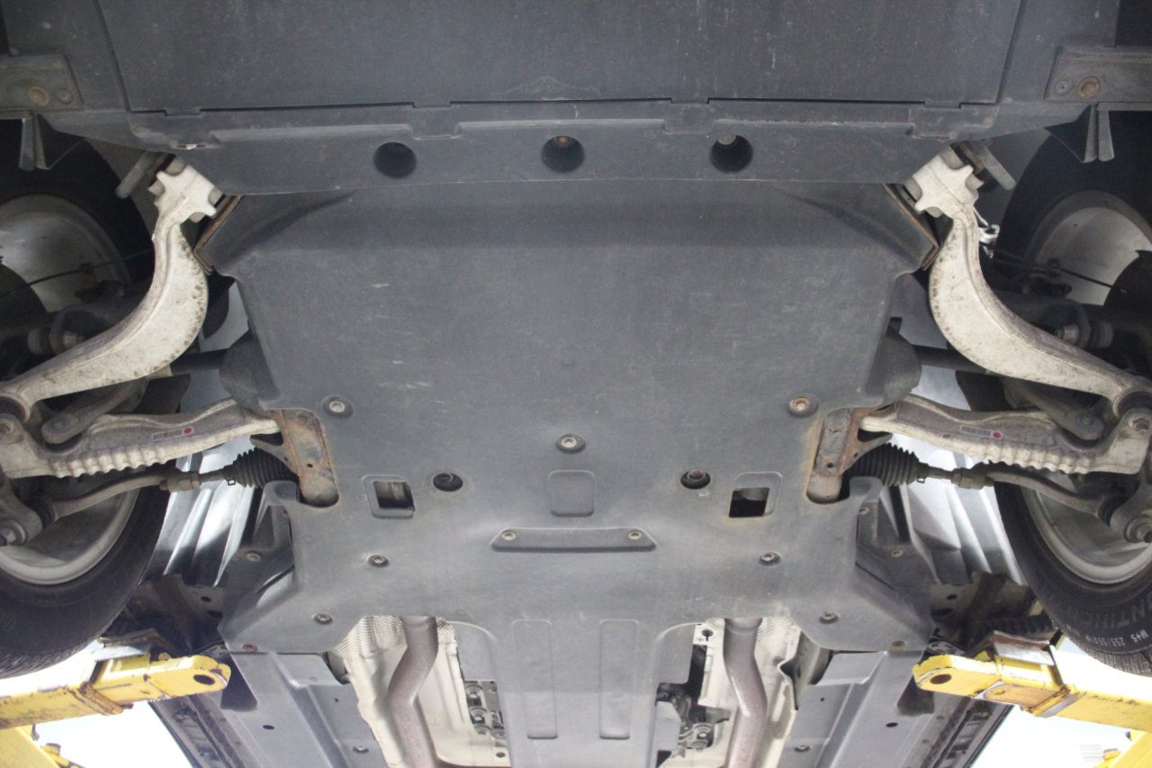 Used 2018 Jaguar F-PACE Prestige image 94