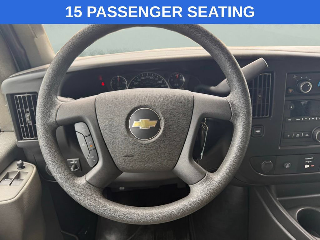 Used 2025 Chevrolet Express 3500 LT w/ LT Preferred Equipment Group RWD image 20