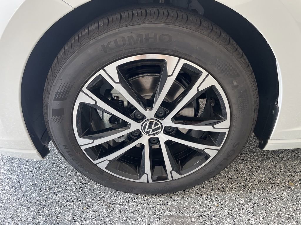 New 2026 Volkswagen Jetta Sport image 9