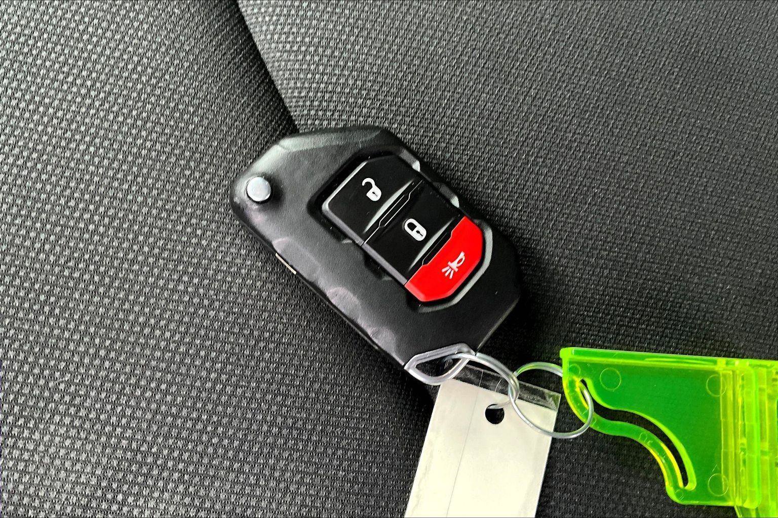 Used 2022 Jeep Wrangler Willys image 10