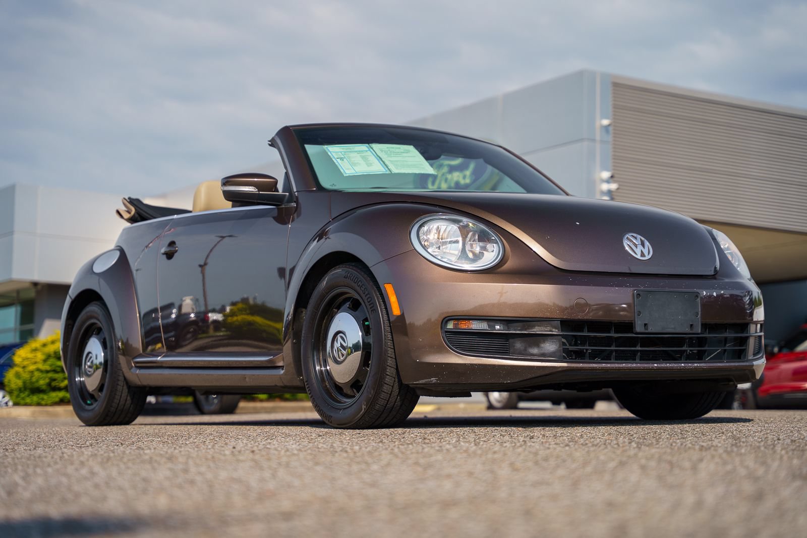 Used 2014 Volkswagen Beetle 1.8T FWD image 4