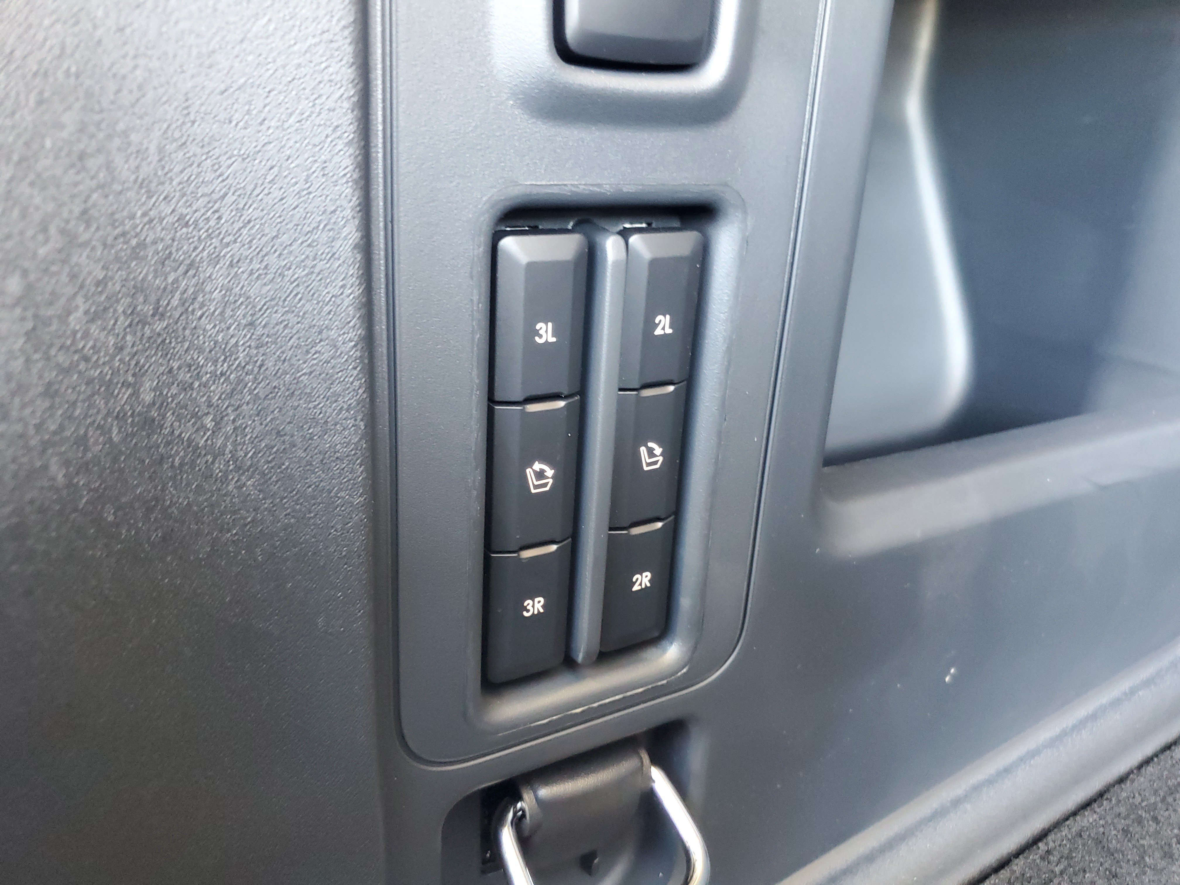 New 2027 Lincoln Navigator Reserve w/ Jet Appearance Package AWD/4WD image 34
