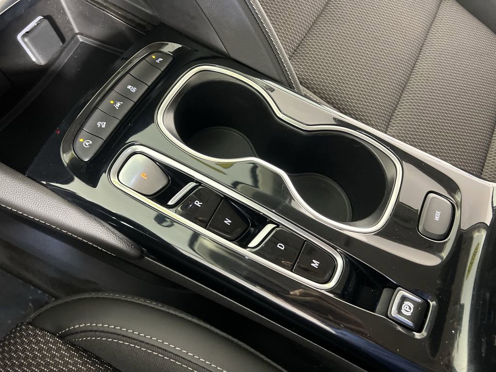 Used 2023 Buick Envision Preferred image 16