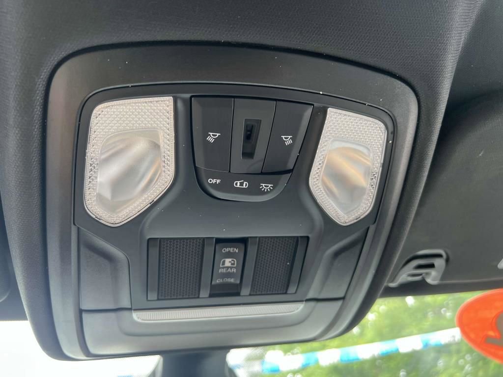 Certified 2022 RAM 1500 Big Horn image 34