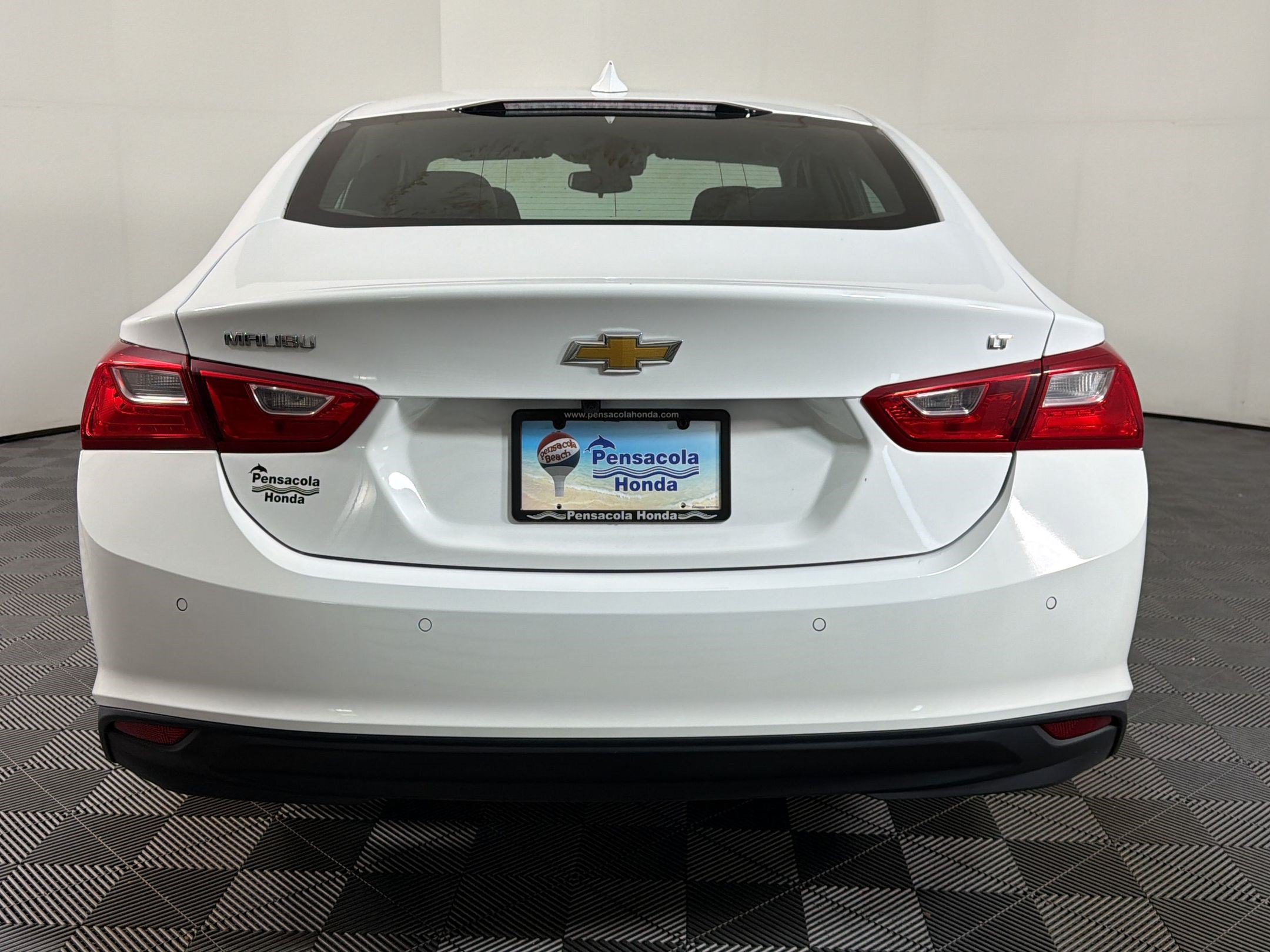 Used 2024 Chevrolet Malibu LT FWD image 8