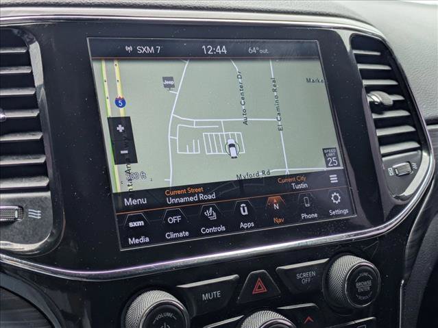 Used 2022 Jeep Grand Cherokee Laredo X RWD image 13