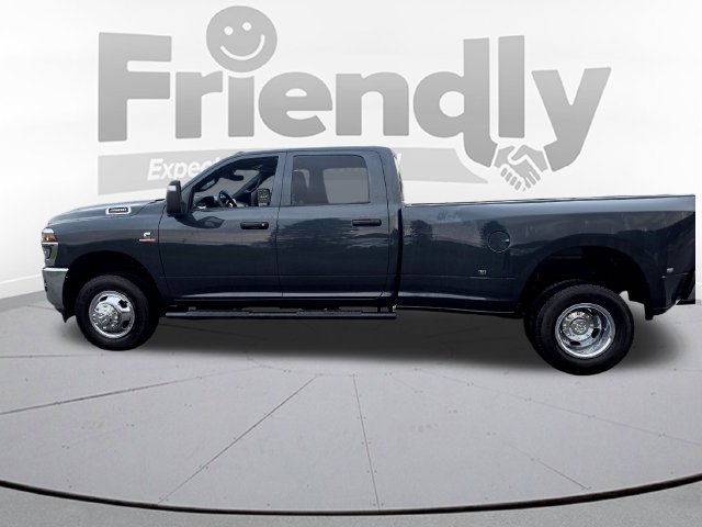 New 2026 RAM 3500 Tradesman AWD/4WD image 9