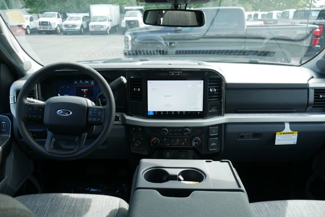 New 2026 Ford F350 XLT w/ XLT Premium Package AWD/4WD image 6