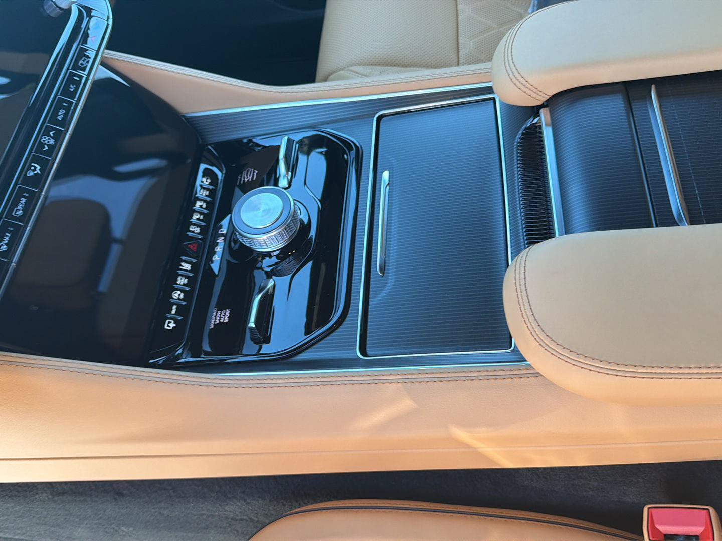 New 2026 Jeep Grand Wagoneer L Summit AWD/4WD image 16