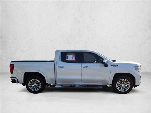 Used 2024 GMC Sierra 1500 Denali AWD/4WD image 4