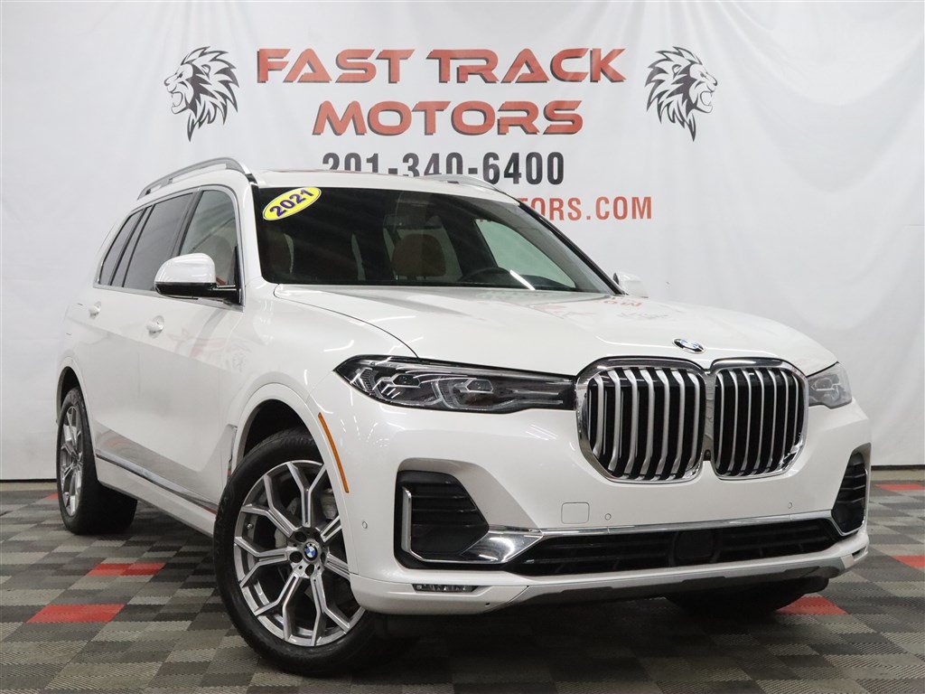 Used 2021 BMW X7 xDrive40i w/ Premium Package 2 AWD/4WD image 3