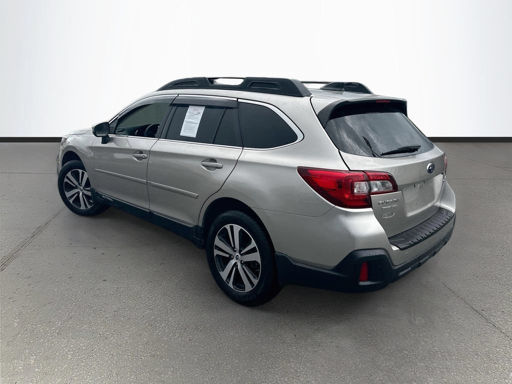 Used 2018 Subaru Outback 2.5i Limited AWD/4WD image 5
