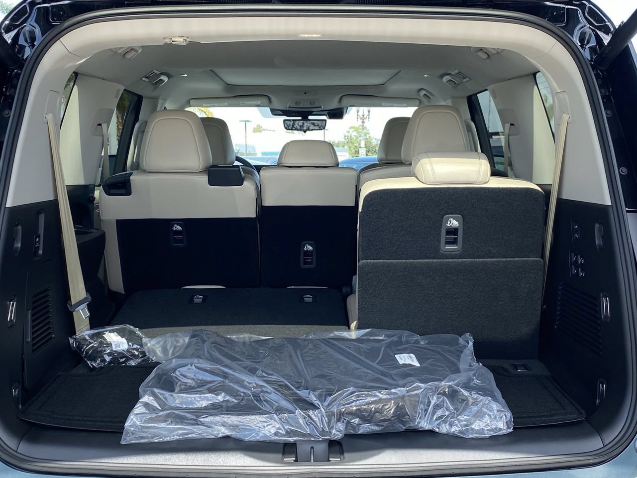 New 2026 Nissan Armada Platinum Reserve AWD/4WD image 12