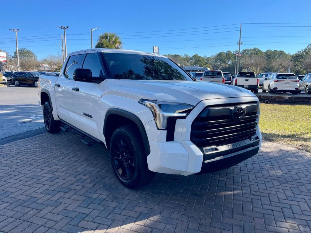 Used 2025 Toyota Tundra SR5 w/ SR5 Convenience Package image 8