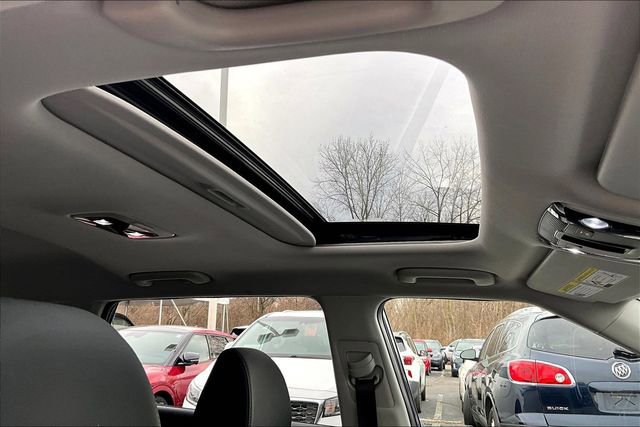 Certified 2024 Kia Seltos EX image 20