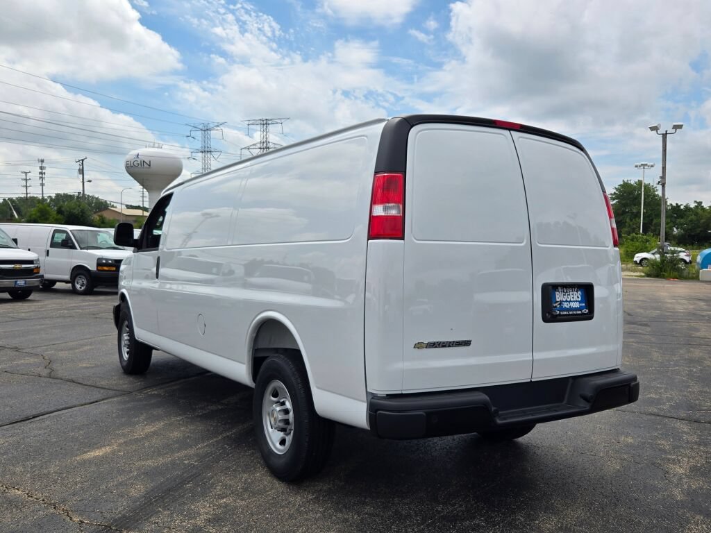 New 2026 Chevrolet Express 3500 Extended w/ Driver Convenience Package RWD image 13