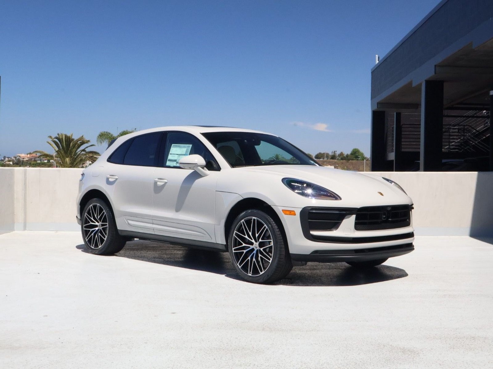 New 2026 Porsche Macan AWD/4WD image 7
