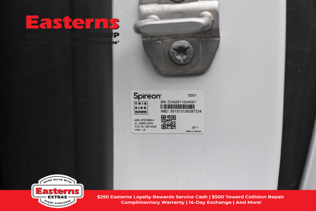 Used 2023 Chrysler Pacifica Touring-L FWD image 38