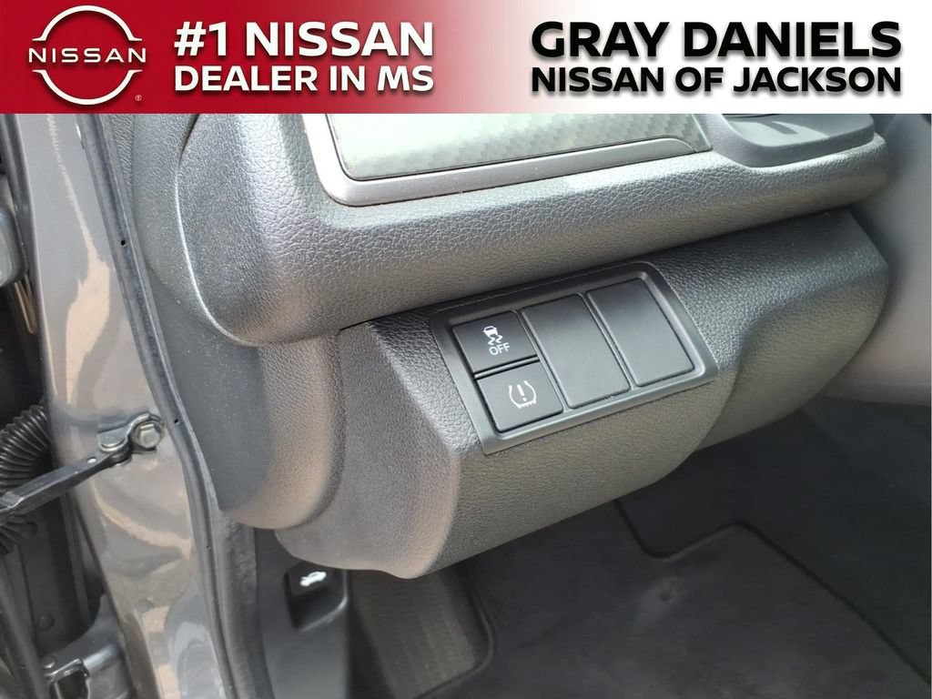 Used 2018 Honda Civic Sport image 12
