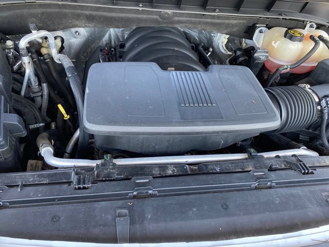 Used 2023 Chevrolet Suburban RST AWD/4WD image 23